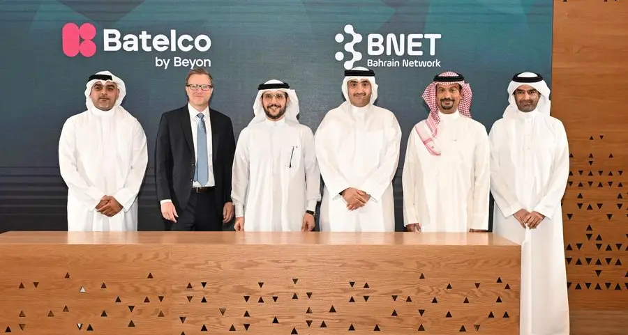 بتلكو، إحدى شركات Beyon، وبي نت توقعان اتفاقية لإضافة البنية التحتية لكابلات الاتصالات البحرية \" SMW6\" و\"الخليج\"