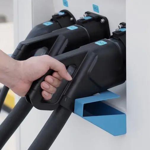 Porsche Centre Oman and Shell Oman to expand EV charging infrastructure in Oman