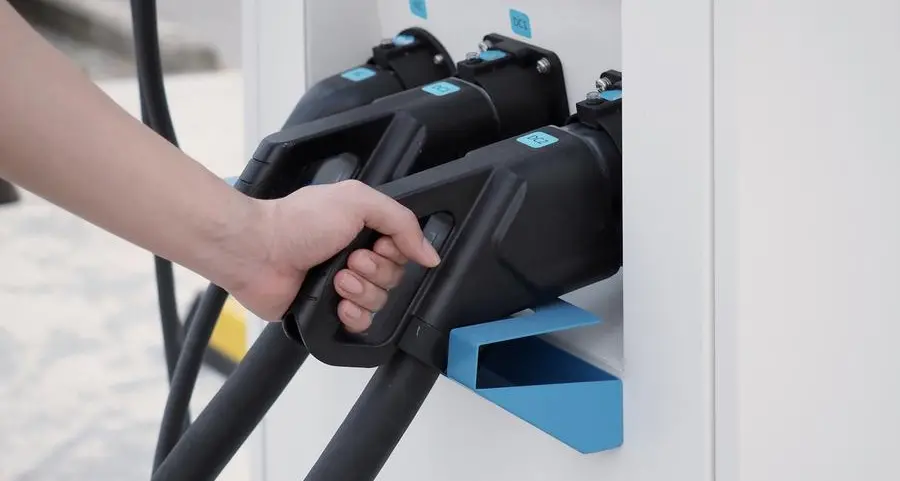Porsche Centre Oman and Shell Oman to expand EV charging infrastructure in Oman