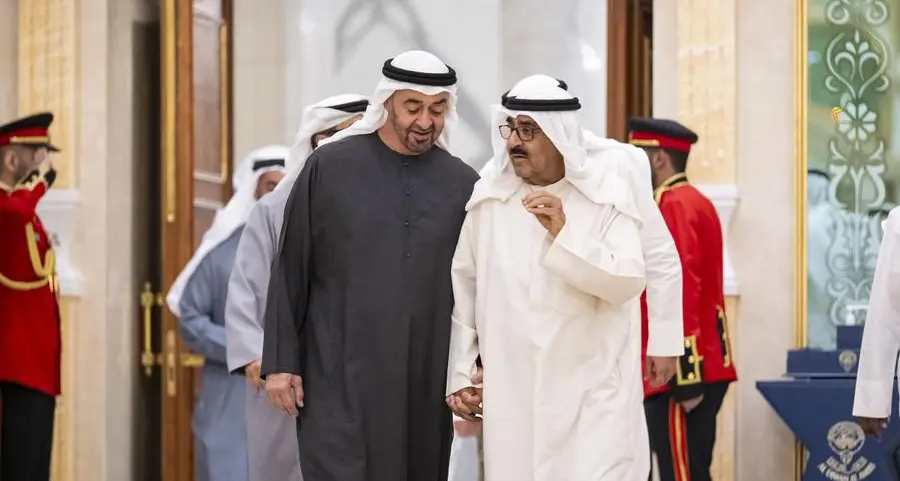UAE President and Emir of Kuwait discuss strengthening bilateral cooperation