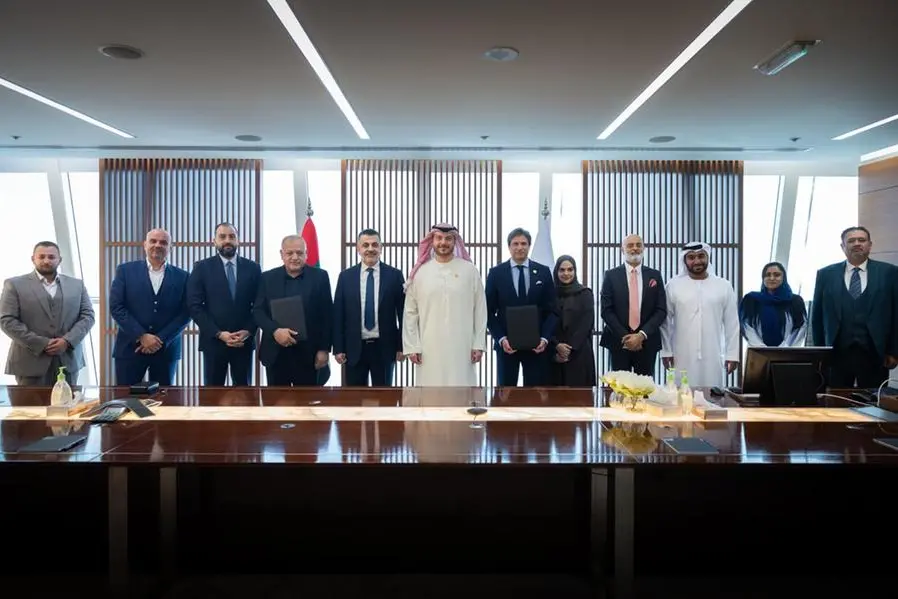 مصرف عجمان و\"الزورا\" يوقّعان مذكرة تفاهم لتعزيز حلول التمويل العقاري في إمارة عجمان