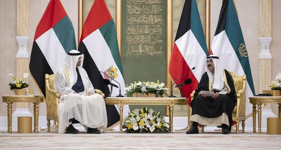 UAE President and Emir of Kuwait discuss fraternal relations and efforts to strengthen Gulf cooperation