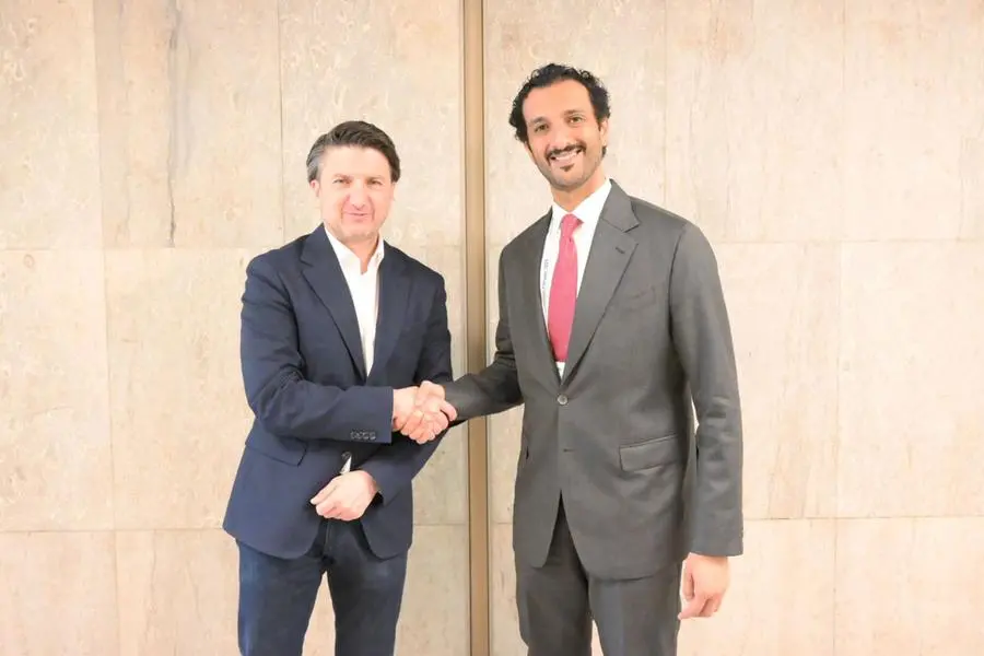الإمارات وبلغاريا تبحثان آفاق التعاون السياحي وتطوير مشاريع الترويج للوجهات السياحية في البلدين