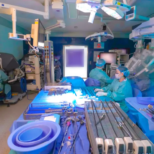 KFSHRC advances robotic surgery with a successful Ivor Lewis Esophagectomy