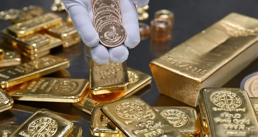 Gold gains on bargain hunting ahead of key US jobs data