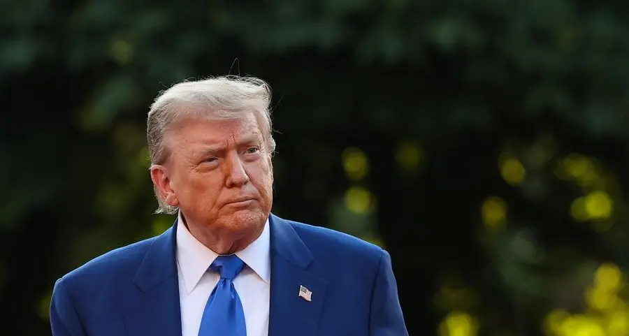 Trump considers naming next Fed chair early, WSJ reports