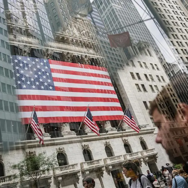 Wall St futures wobble on fresh tariff threats ahead of data, earnings deluge