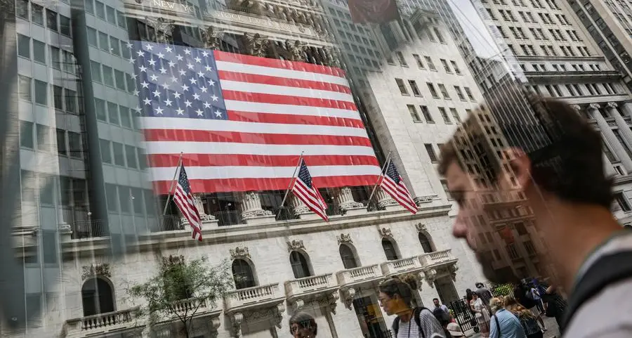 Wall St futures wobble on fresh tariff threats ahead of data, earnings deluge