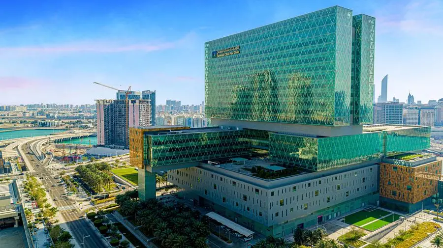 Cleveland Clinic Abu Dhabi performs first robotic lung transplant in gulf region