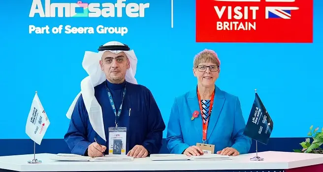 المسافر و فيزيت بريتن يعززان شراكتهما في معرض سوق السفر العالمي في لندن لتعزيز السياحة من السعودية إلى بريطانيا