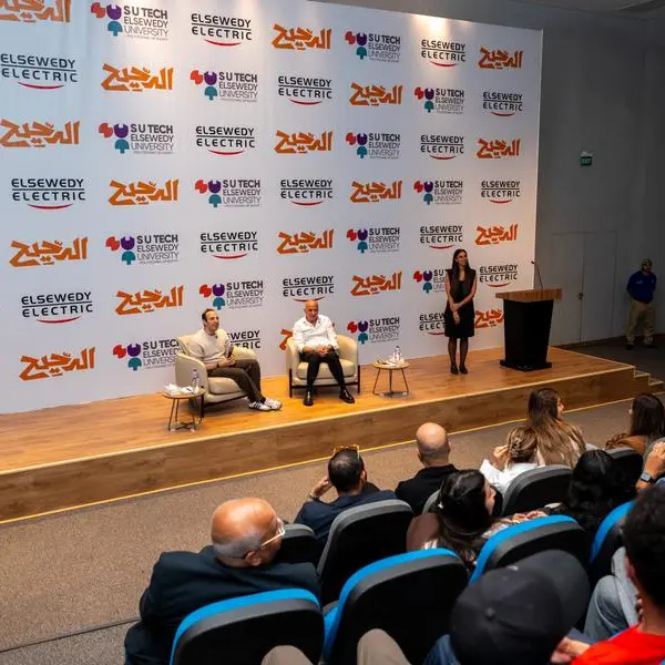 \"الدحيح\" يتعرّف على نموذج التعليم البوليتكنك بجامعة السويديSUTech))