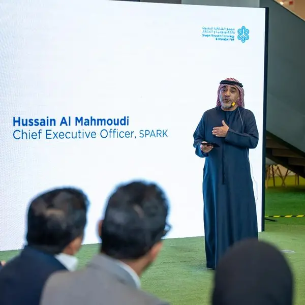 مجمع الشارقة للابتكار يطلق مركزاً للذكاء الاصطناعي