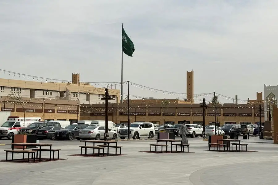 <p>The Ministry of Human Resources and Social Development (HRSD) announced on Monday an update to the decision regarding the Saudization of administrative support jobs in the private sector, effective from April 5.</p>\\n , Reuters/REUTERS