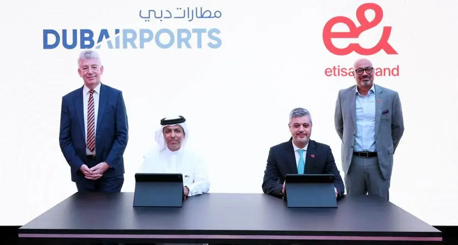 E& UAE and Dubai Airports team up to explore enhancement of airport operations with 5G