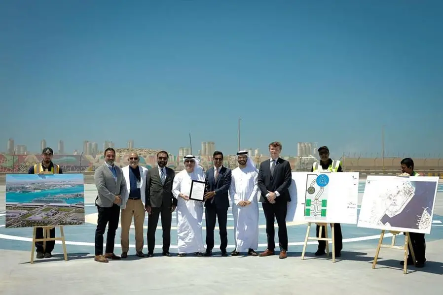 UAE\\'s GCAA grants Design Acceptance for first hybrid heliport at Zayed Port. Image courtesy: WAM
