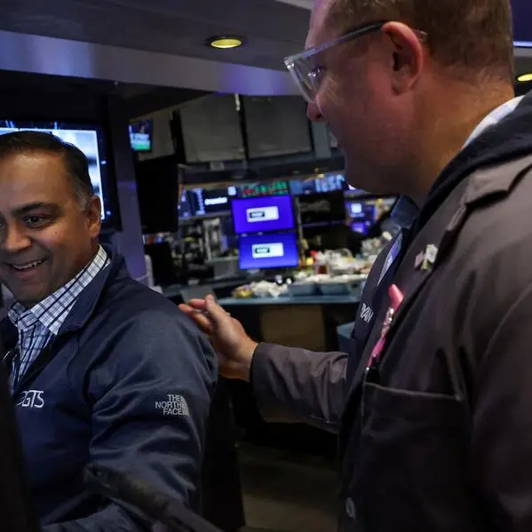 How to ride the stocks momentum wave while avoiding a wipe out: Helen Jewell