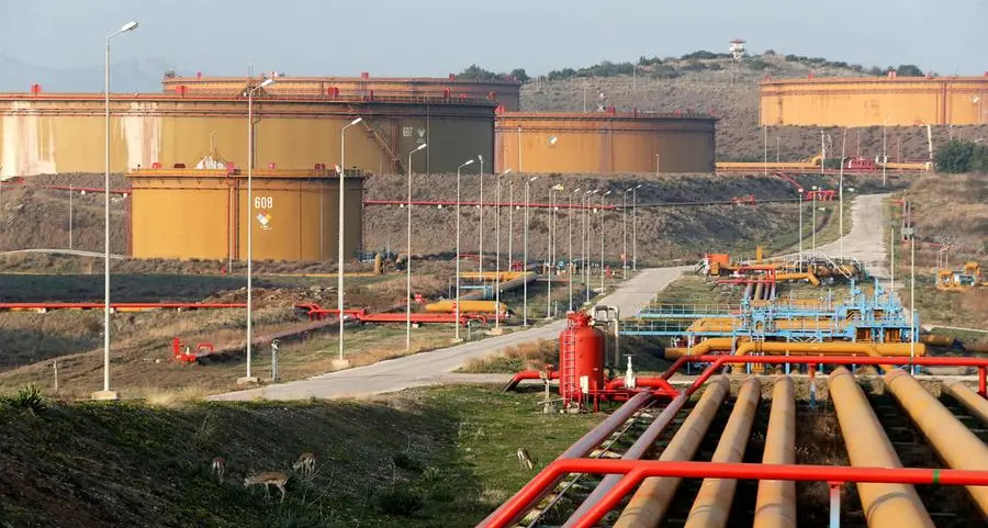 Oil gains as China opens door for trade talks with US