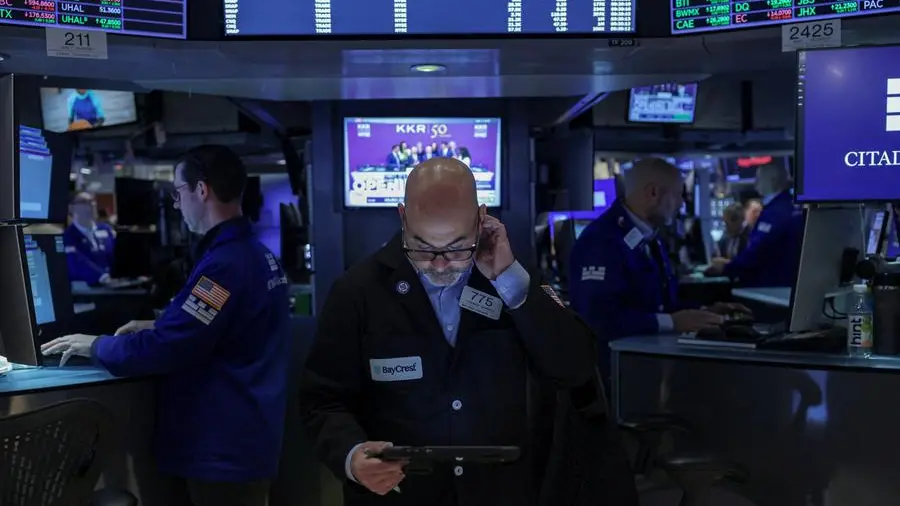 World stocks gain, oil climbs amid new Gulf proposals