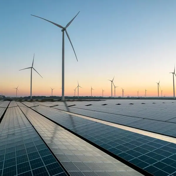 ACWA Power–PIF–SAPCO consortium seal $8.2bln financing for 15GW renewables