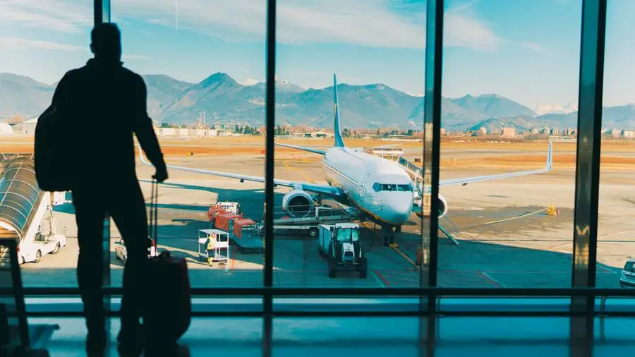 Saudi Arabia, Ireland sign air transport cooperation agreement