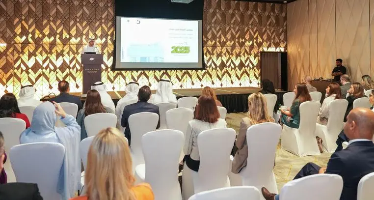 Dubai Chambers hosts workshop in cooperation with MoHRE