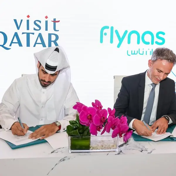 Visit Qatar وطيران ناس توقعان مذكرة تفاهم استراتيجية
