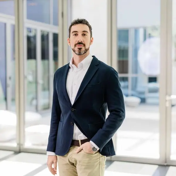 SIRBAI تطلق أول تقنية لأسراب الطائرات المسيّرة المستقلة المدعومة بالذكاء الاصطناعي في الشرق الأوسط خلال معرض يومكس 2026