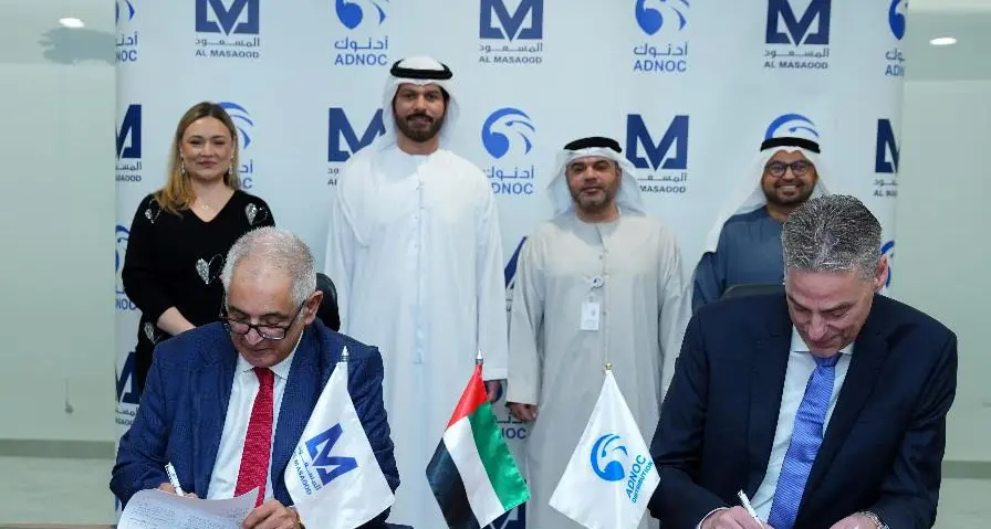 مجموعة المسعود توقع اتفاقية استراتيجية مع \"أدنوك للتوزيع\" لتعزيز سلسلة إمدادت زيوت التشحيم