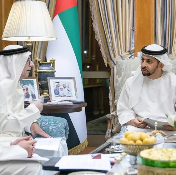 Hamdan bin Zayed receives delegation from Awqaf Abu Dhabi