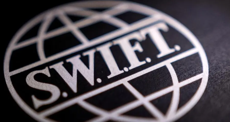 SWIFT and top global banks working on blockchain-based overhaul