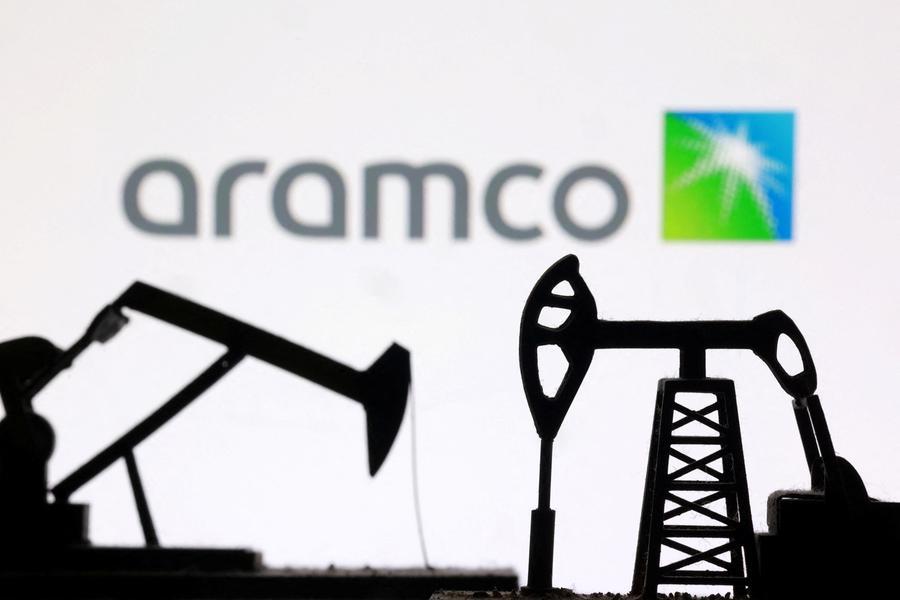 Saudi Aramco reducing output at two oilfields, two sources say