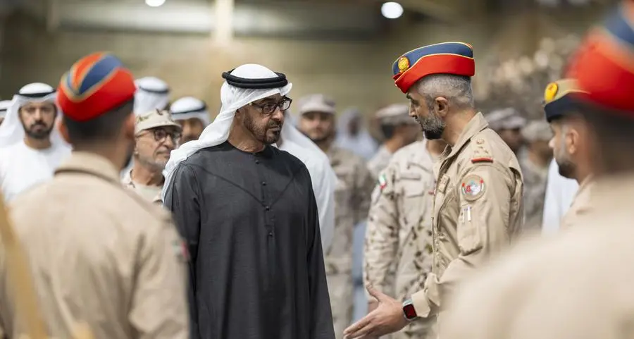 UAE President visits Khalifa bin Zayed II Airborne Brigade Command