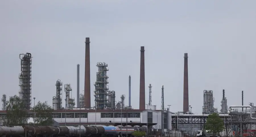 Oil prices rise as investors doubt US-Iran peace talks breakthrough