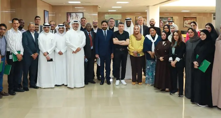 كلية التربية والعلوم الإدارية والتقنية بجامعة الخليج العربي تستعرض إنجازات الأداء الأكاديمي والبحثي والمجتمعي في لقاء نهاية العام الأكاديمي