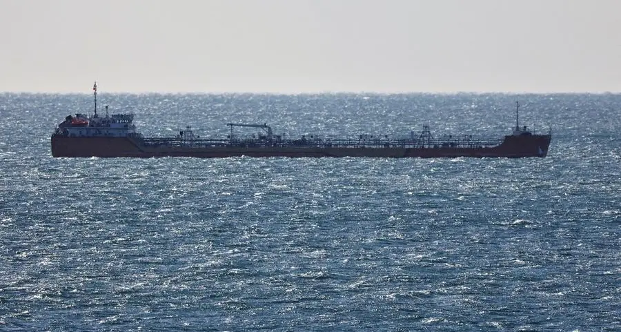 Oil prices little changed as investors seek clarity on Russia-Ukraine talks