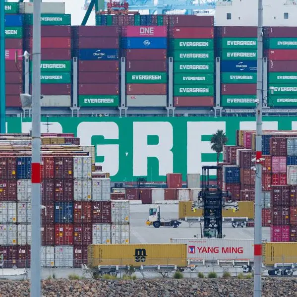 US trade deficit widens sharply in December