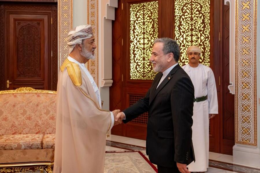 Iran's Araqchi says discussed Hormuz and its future administration with Oman's FM