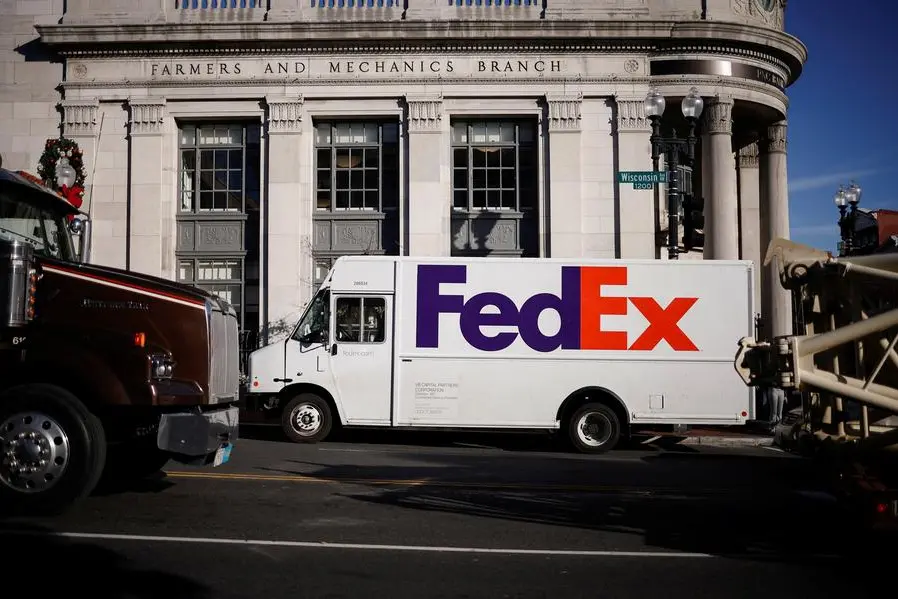 A FedEx delivery truck is pictured during Black Friday preparations in the Georgetown neighborhood of Washington, U.S., November 26, 2024. REUTERS/Benoit Tessier. , Reuters