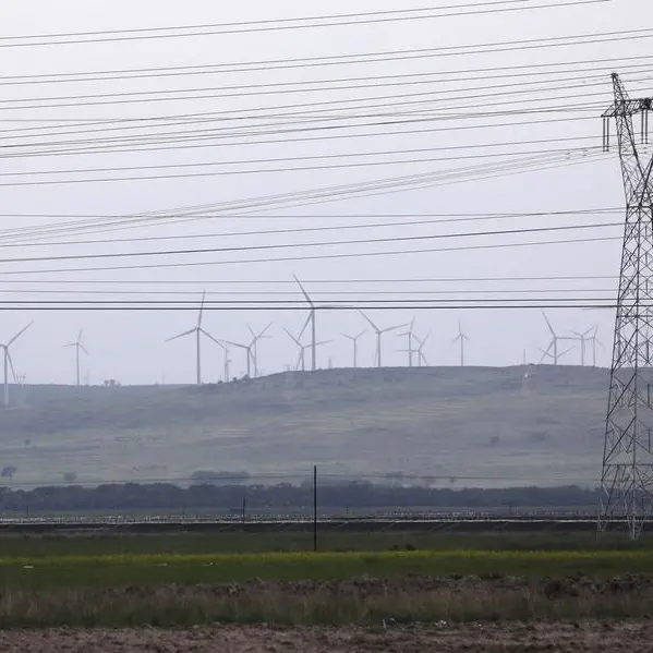 China will lead both renewable energy and coal consumption: Russell