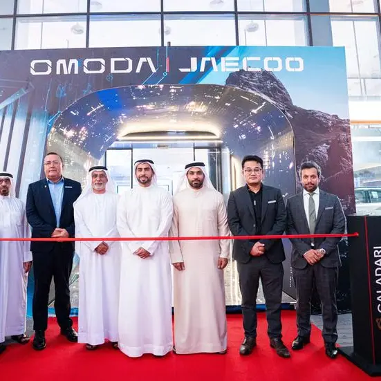 OMODA&JAECOO debuts JAECOO J7 SHS in UAE with grand showroom opening in Sharjah