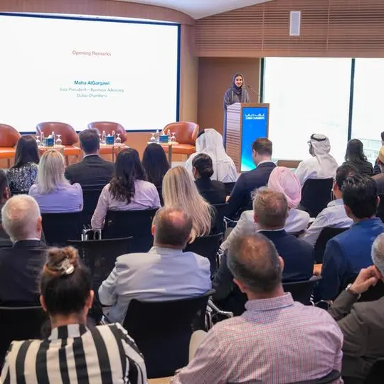 غرفة تجارة دبي ووزارة التجارة الخارجية تستعرضان دور اتفاقيات الشراكة الاقتصادية الشاملة في تنمية صادرات الخدمات