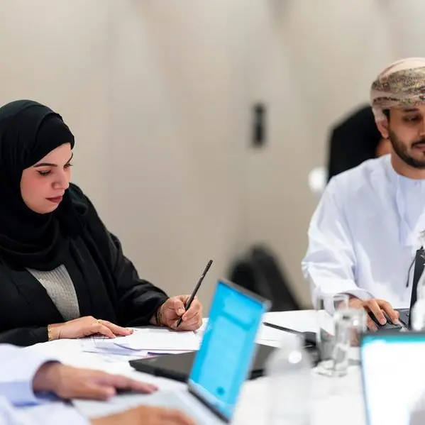 حلقة عمل بين \"مدائن\" ووزارة التجارة والصناعة وترويج الاستثمار لتحسين بيئة الأعمال في السلطنة