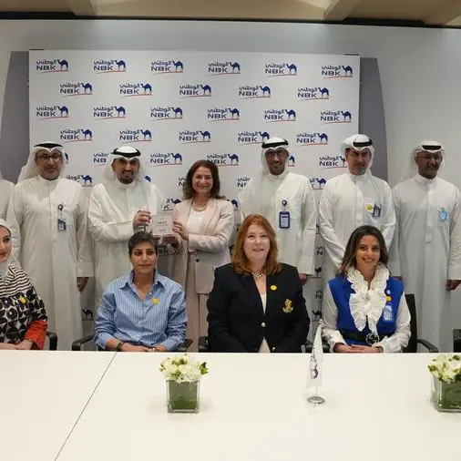 بنك الكويت الوطني الأفضل في جودة خدمة العملاء بالكويت للعام 2025 من «سيرفيس هيرو»