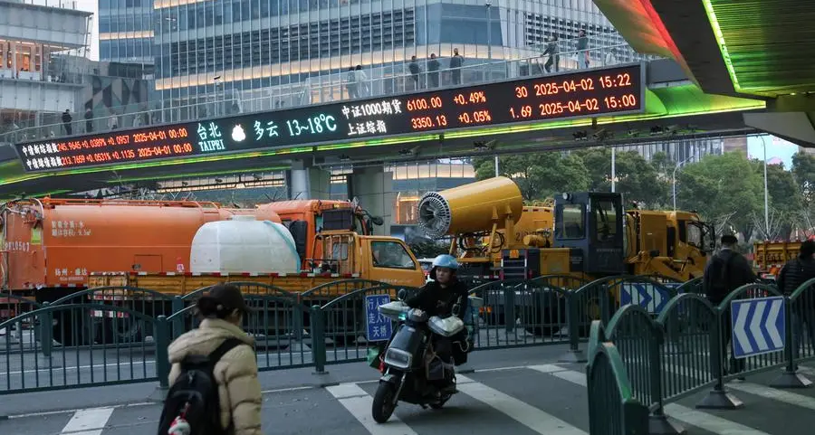 Hedge funds capitulate, investors brace for margin calls in market rout