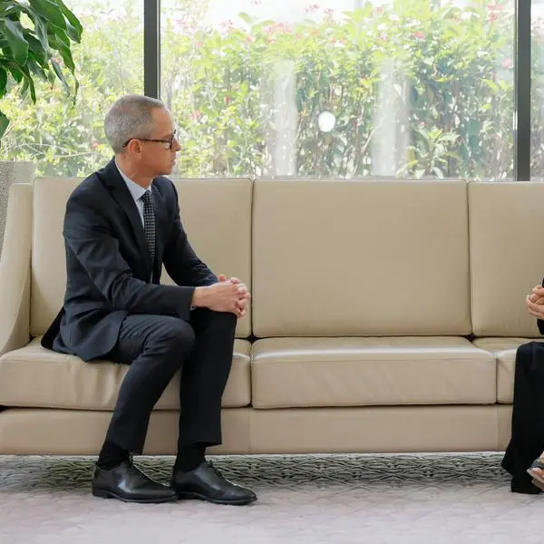 French Consul General visits the Dubai Foundation for Women and Children