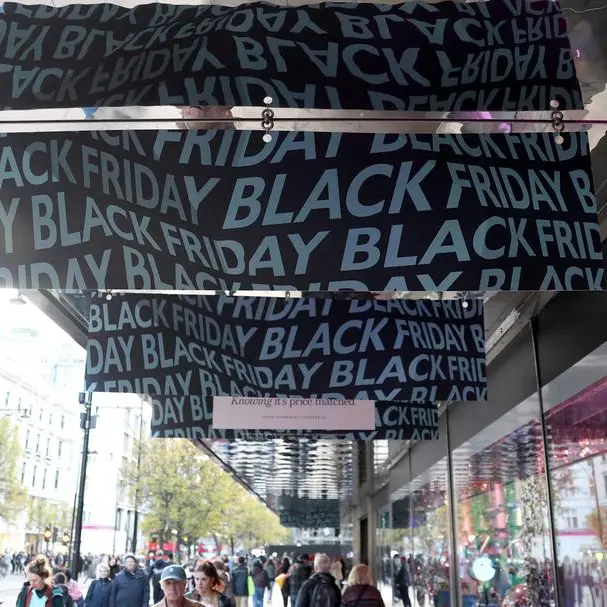 UK consumer spending disappointed in November, surveys show