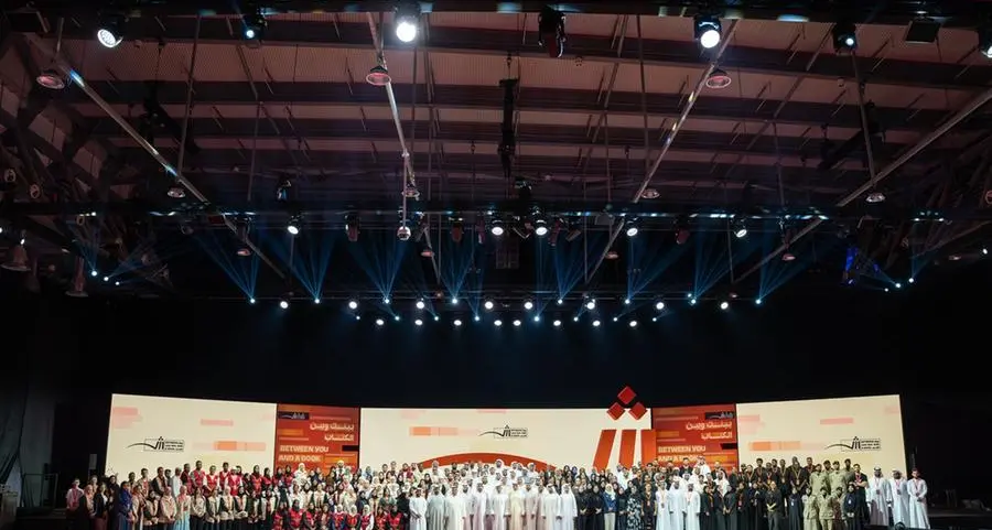 أكثر من 1.4 مليون زائر من 206 جنسية يسدلون الستار على معرض الشارقة الدولي للكتاب 2025