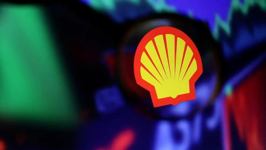 Shell's profit beats expectations at $6.9bln, raises dividend by 5%