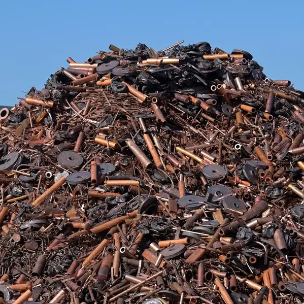 Copper buoyed by softer dollar, focus on tariff tensions