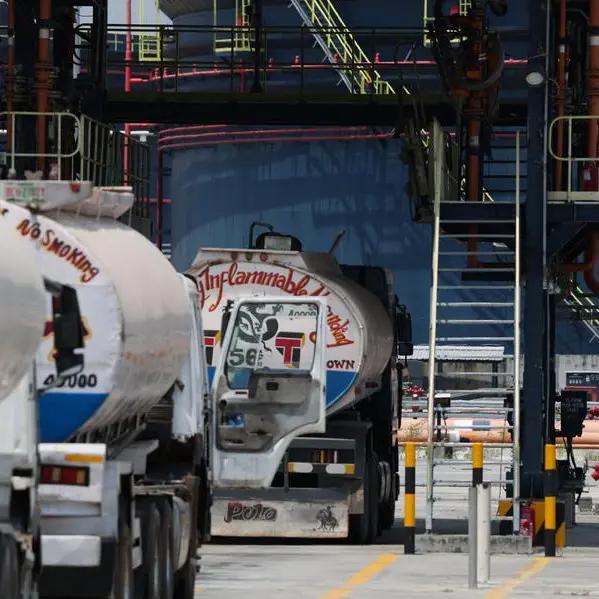Nigeria's biggest refinery imports UAE crude for first time, traders say